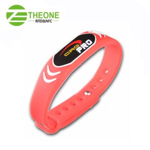 dfwfwf 300x300 - RFID Silicone Wristband